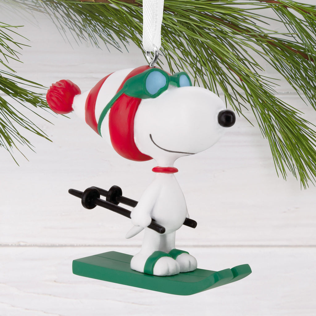 Collectable PEANUTS Ornament - SNOOPY Skiing Design